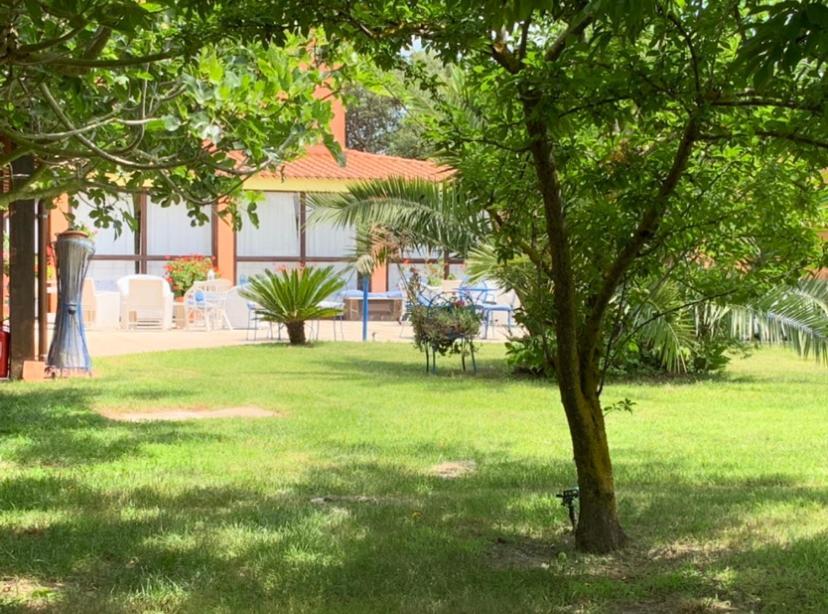 אוריסטאנו Il Bouganville מראה חיצוני תמונה